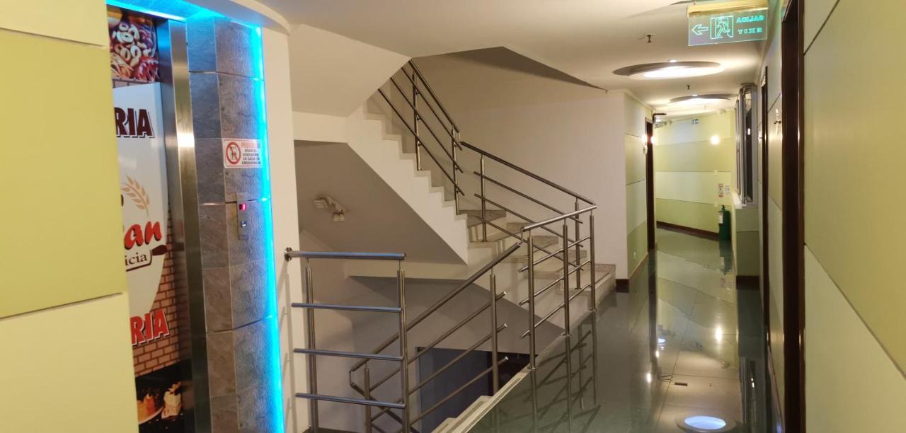 Hotel Dubai Манисалес Екстериор снимка